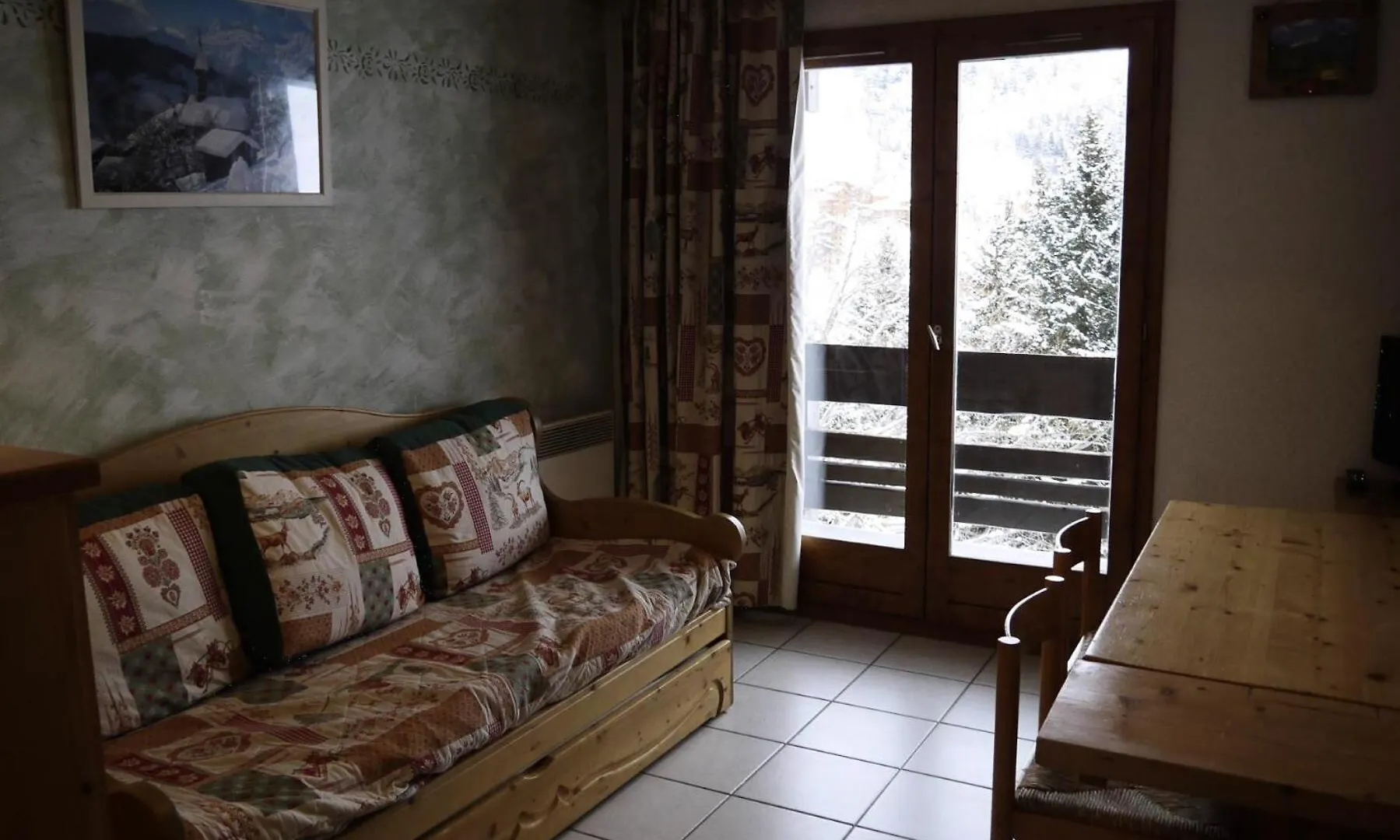 Residence Proveres - Proveres 15 Mae-4131 Les Allues